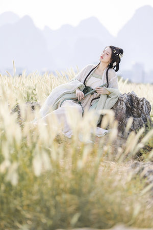 粉嫩小泬18XXXⅩ高潮